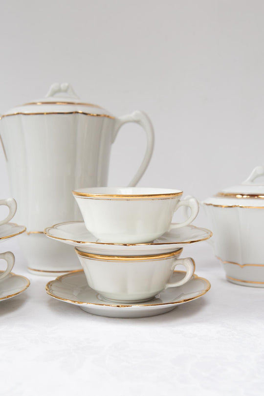 Juego de café/té en porcelana Limoges blanca y dorada, 4 SERVICIOS (11 PIEZAS)