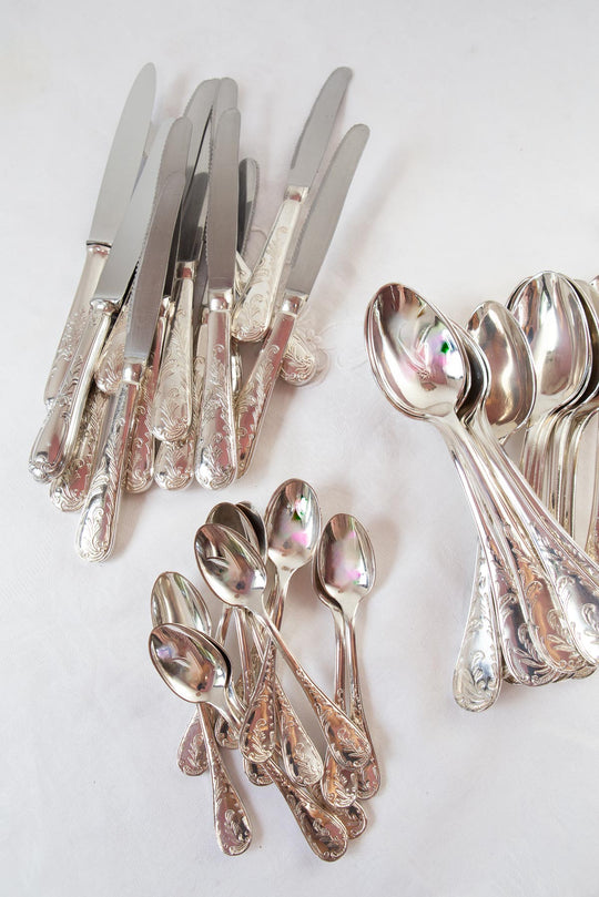 Cubertería de MESA francesa PARA 12 c. 1970 (48 PIEZAS)