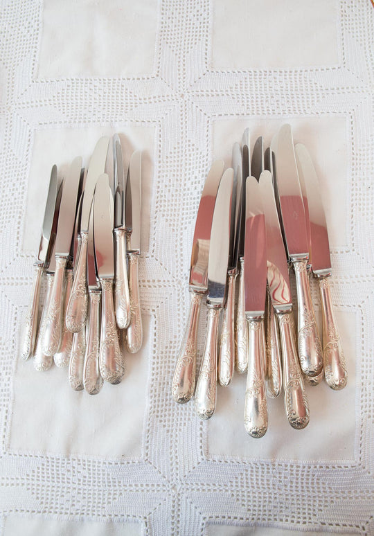 Juego 12 cuchillos ENTRANTES François Frionnet estilo Louis XV c. 1930-40s