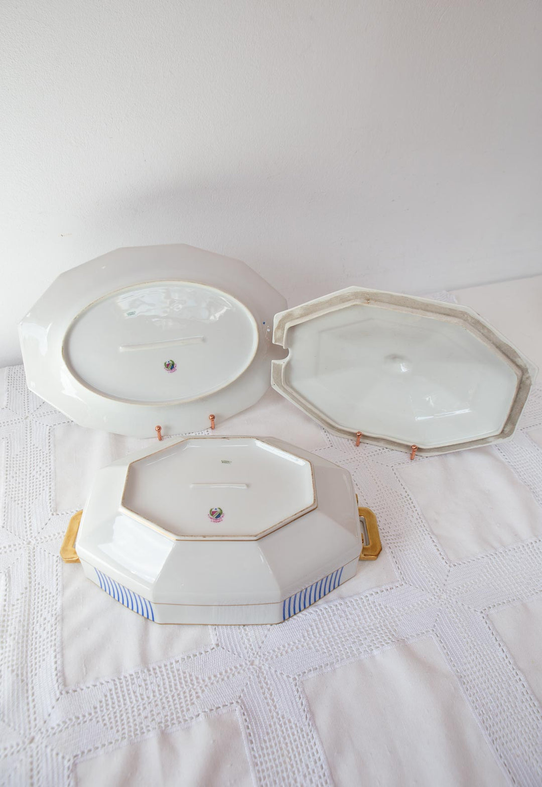 Antigua sopera con bandeja francesa Lanternier Limoges c. 1920