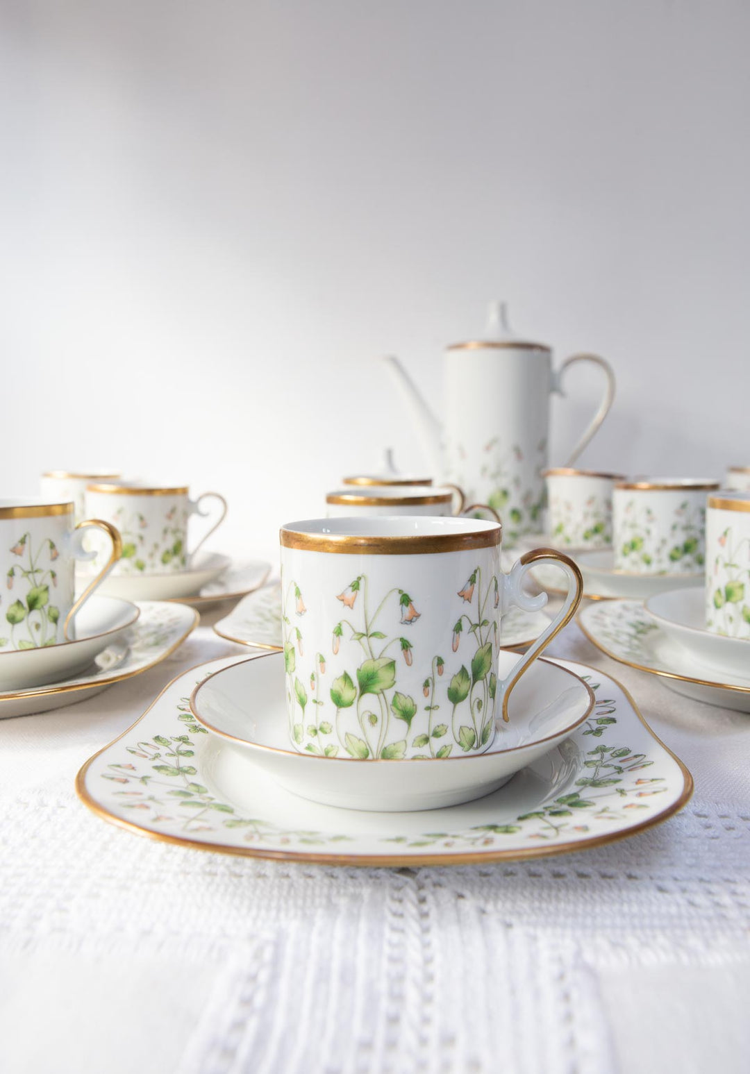 Juego porcelana Hackefors PARA 13 "Linnaea Borealis" c. 1970 SIN ESTRENAR? (43 PIEZAS)
