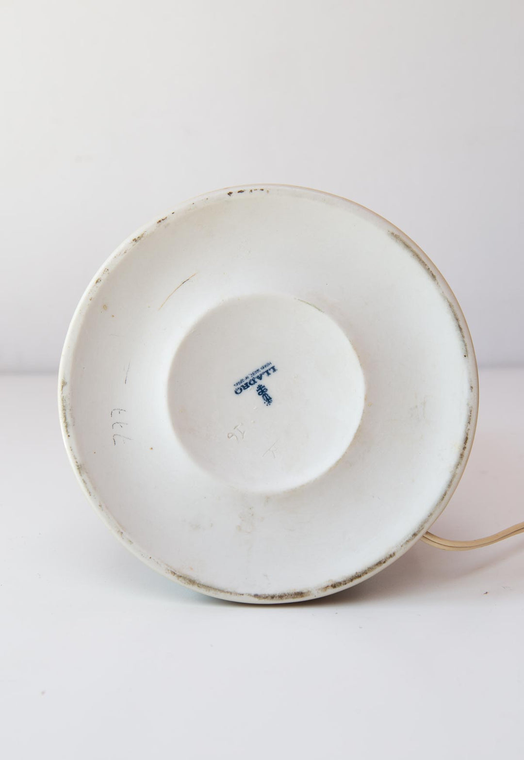 Lámpara de mesa porcelana Lladró c. 1970 (37 cm)