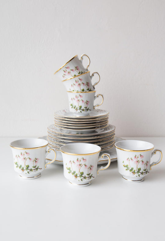 Juego café porcelana Hackefors PARA 6 "Linnaea Borealis" c. 1970 SIN ESTRENAR (19 PIEZAS)