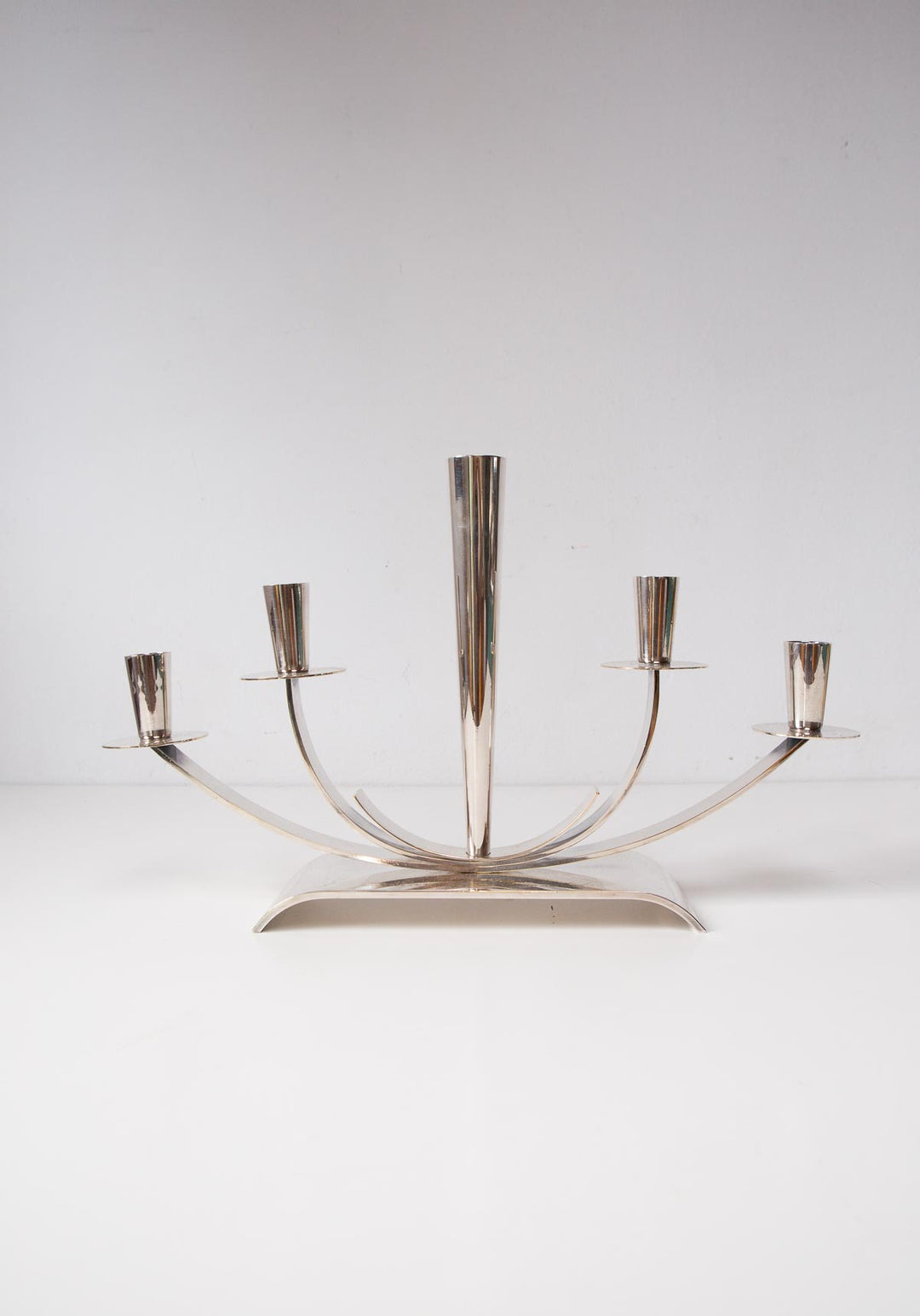 Gran candelabro sueco Ystad-Metall latón baño plata c. 1960s