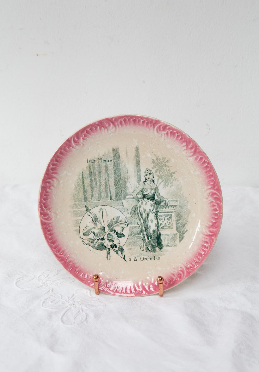 Dos platos terre de fer Sarreguemines "Les fleurs" s. XIX