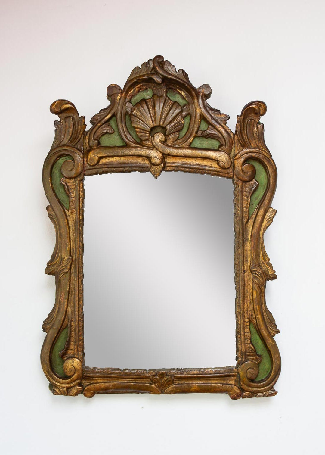 Espejo dorado francés antiguo estilo Luis XV, s. XIX (69 cm)