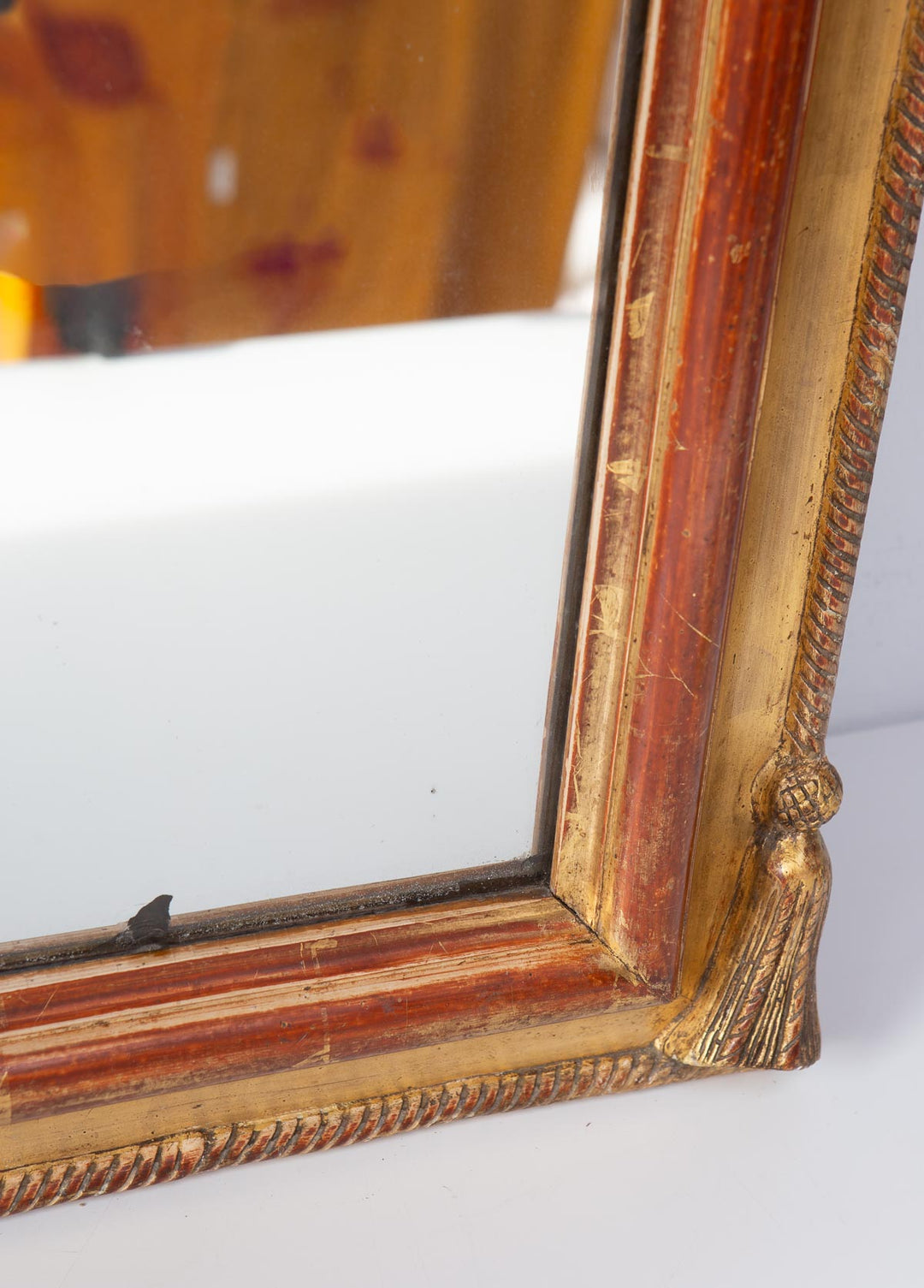 Gran espejo francés al mercurio estilo Louis XVI con copete lazo s. XIX (120*71 cm)