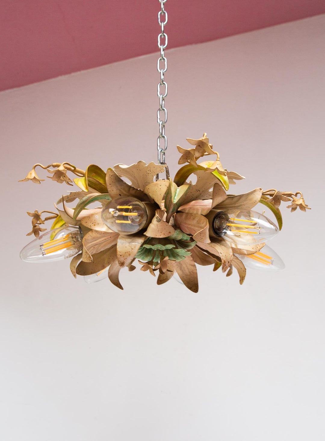 Plafón de metal italiano colores flores y hojas c. 1980 (35 cm)