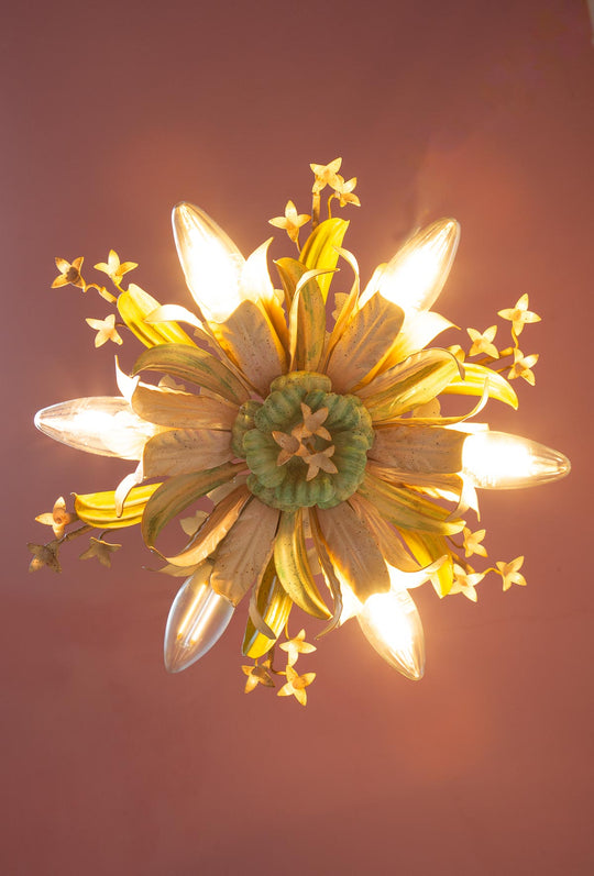 Plafón de metal italiano colores flores y hojas c. 1980 (35 cm)