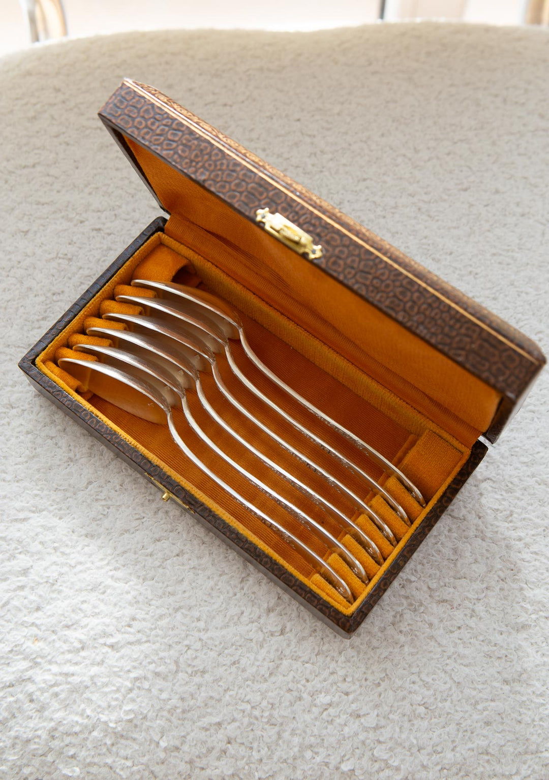 Estuche 6 cucharillas Ravinet d'Enfert LOUIS XV metal baño plata c. 1930s