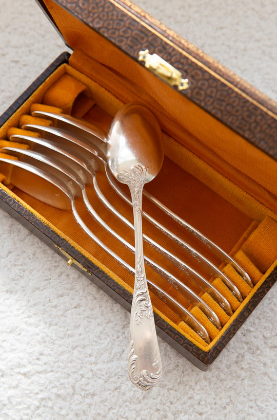 Estuche 6 cucharillas Ravinet d'Enfert LOUIS XV metal baño plata c. 1930s