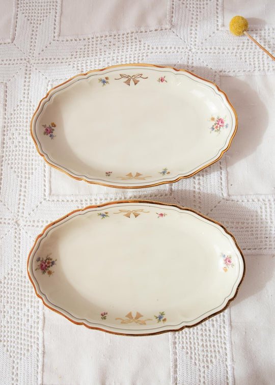 Pareja rabaneras porcelana sueca Hackefors florecillas