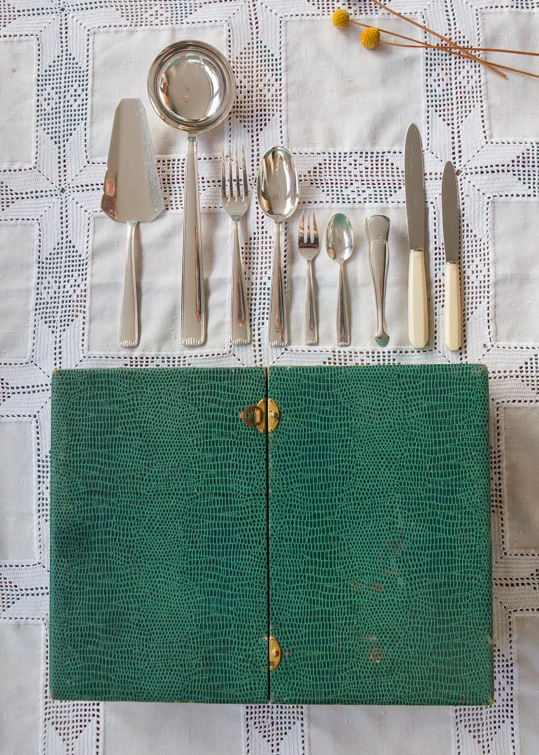 gran cuberteria francesa cubiertos antiguos metal argente coquille art deco le couvert francais 