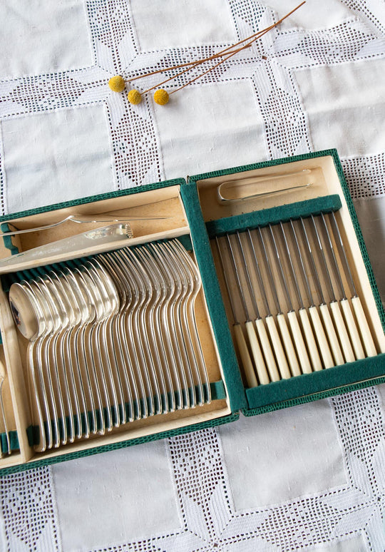 Gran cubertería francesa PARA 12 Le Couvert Français "Coquille" c. 1930-50 (75 PIEZAS)