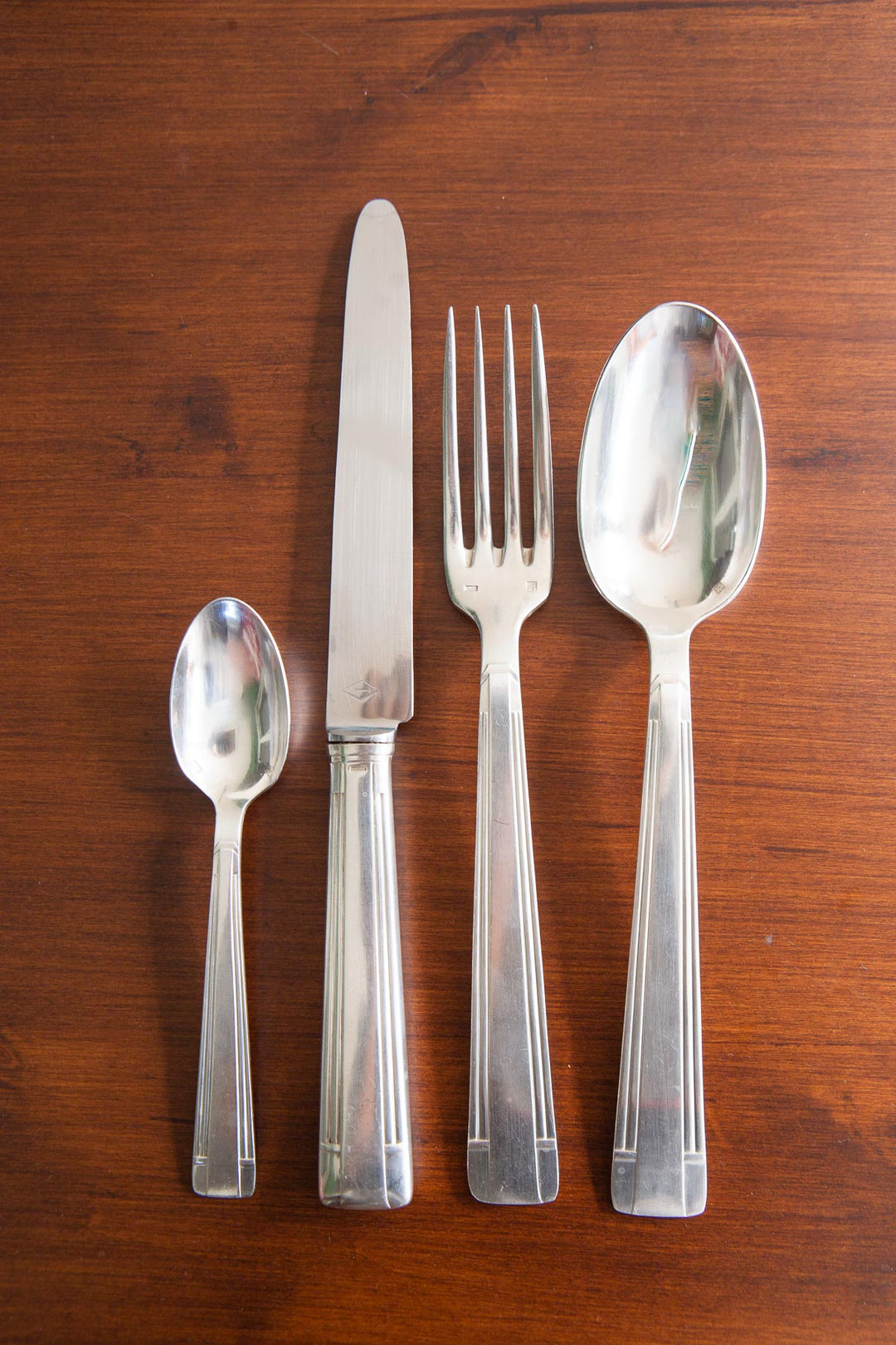 Juego de cubiertos "égoïste" Ravinet D'Enfert Art decó iniciales L.C. (4 PIEZAS)