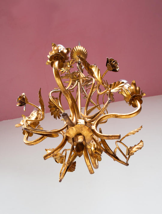 Chandelier italiano metal dorado con hojas y flores c. 1970/80 (32 cm)