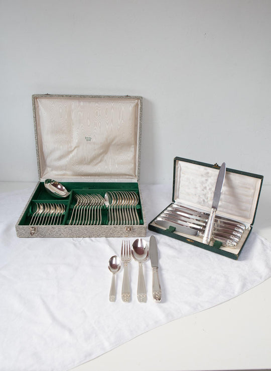 Antigua CUBERTERÍA PARA 12 francesa estilo ART DECÓ "metal argente" (49 PIEZAS)