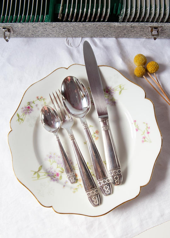 Antigua CUBERTERÍA PARA 12 francesa estilo ART DECÓ "metal argente" (49 PIEZAS)