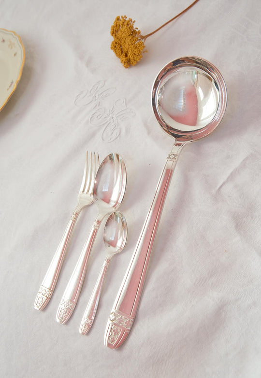 Antigua CUBERTERÍA PARA 12 francesa estilo ART DECÓ "metal argente" (37 PIEZAS)