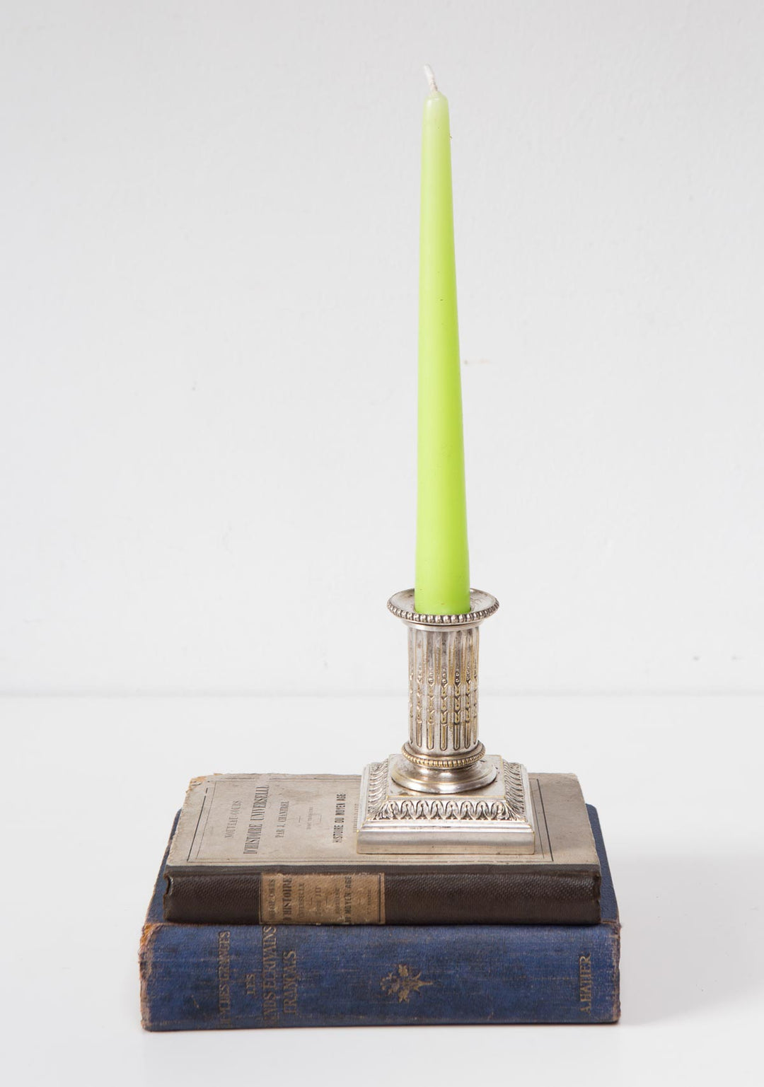 Antiguo candelero neoclásico francés columna Cailar Bayard