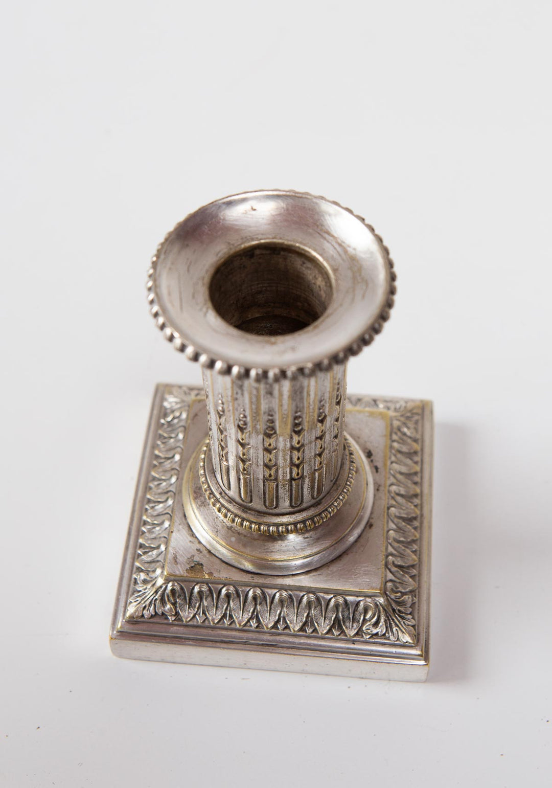 Antiguo candelero neoclásico francés columna Cailar Bayard