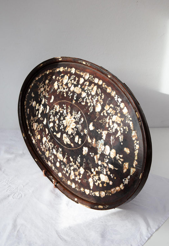Gran bandeja decorativa palisandro marquetería nácar Indochina s. XIX (67*40 cm)