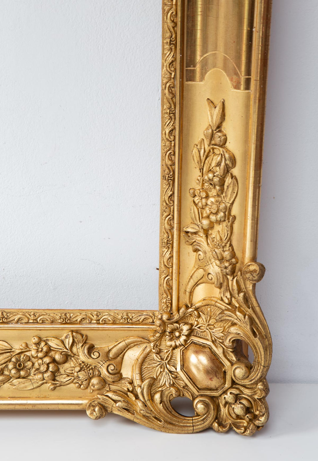 Antiguo espejo francés madera dorada mediados s. XIX