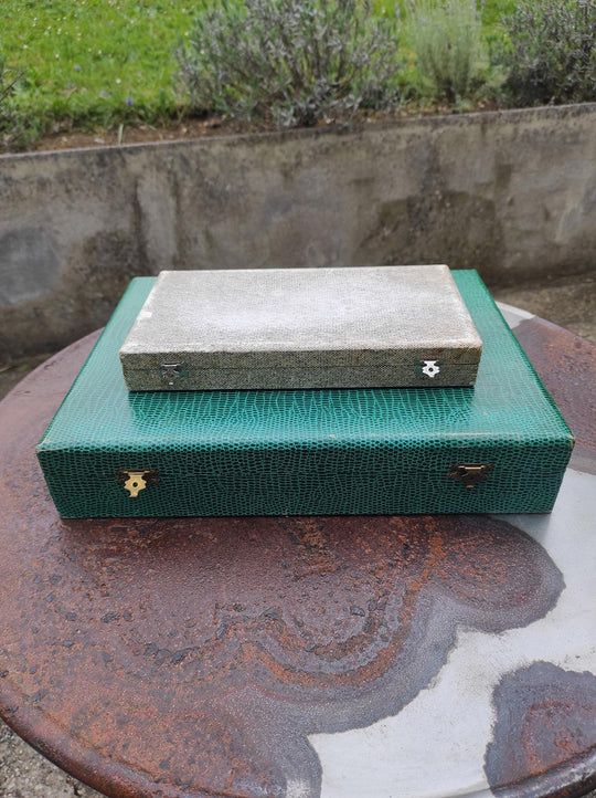 Cubertería en metal argenté para 12 SFAM estilo Louis XV "coquille" (49 PIEZAS)