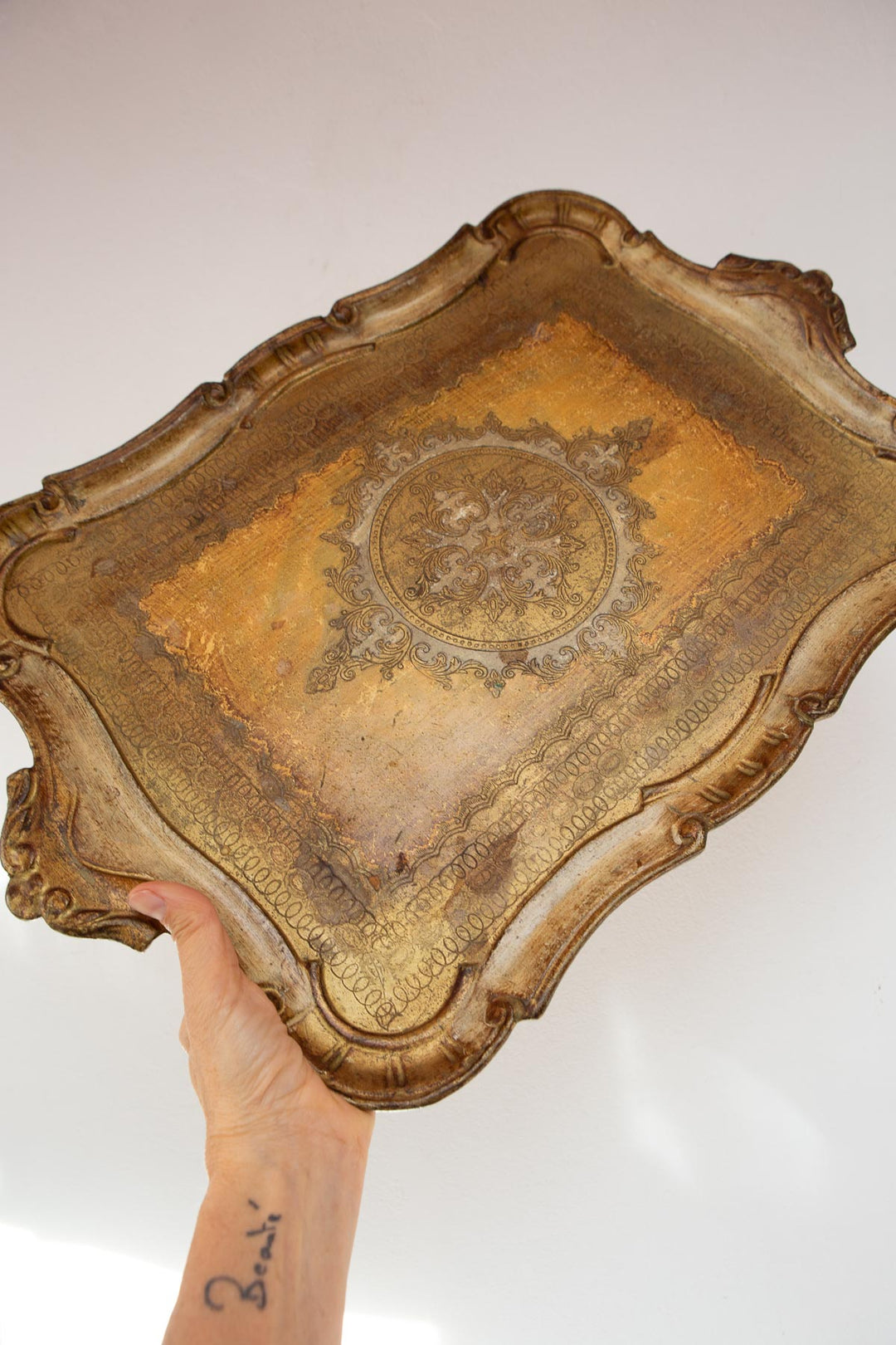 Bandeja de madera policromada florentina (56*36 cm)