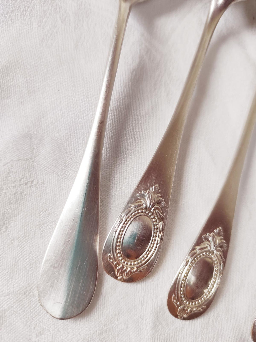 Juego 12 cucharillas antiguas "Medallón" Christofle metal argenté