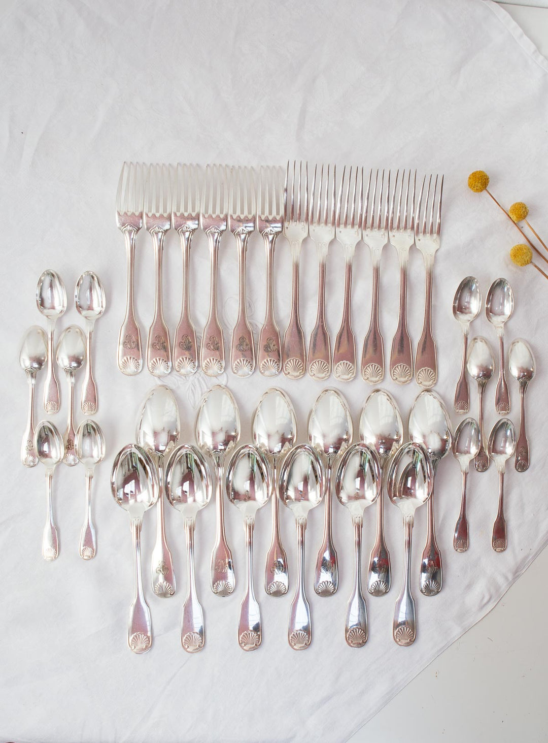 Antigua cubertería de MESA Christofle "Vendôme" PARA 12 iniciales A.D (36 PIEZAS)