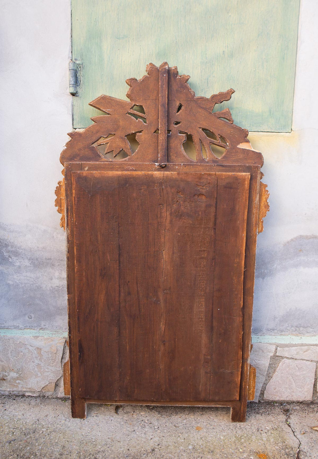 Antiguo espejo francés madera dorada con copete estilo Louis XVI (102*58,5 cm)