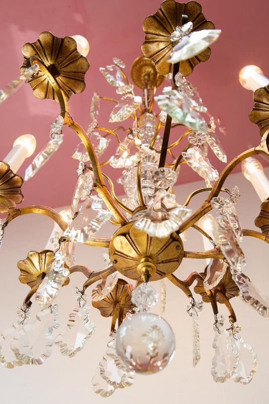 Antiguo chandelier francés latón, bronce y cristales c. 1930s (52 cm)