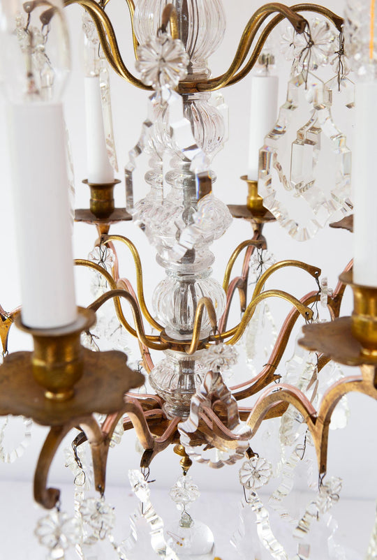 Antiguo chandelier francés latón, bronce y cristales c. 1930s (52 cm)