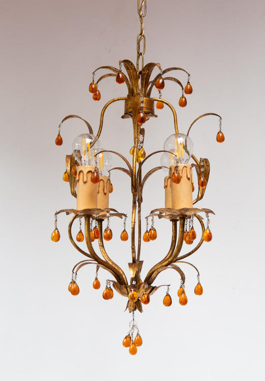 Pequeño chandelier italiano metal dorado con hojas y flores c. 1960 (30 cm)