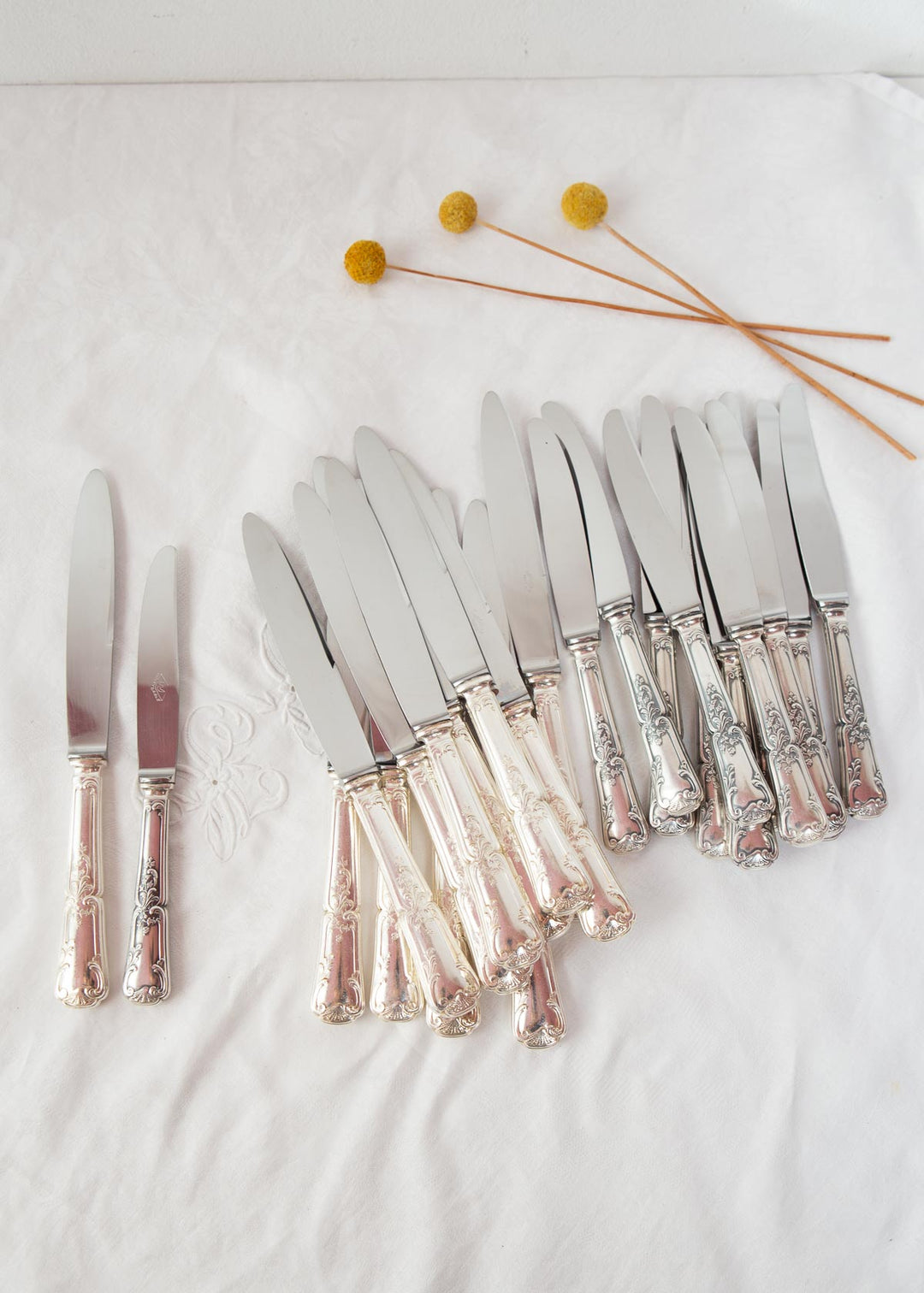 Juego cuchillos MESA y ENTRANTES franceses para 12 Louis XV (24 PIEZAS)