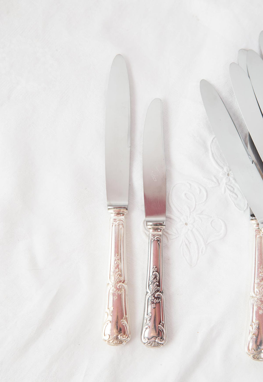 Juego cuchillos MESA y ENTRANTES franceses para 12 Louis XV (24 PIEZAS)