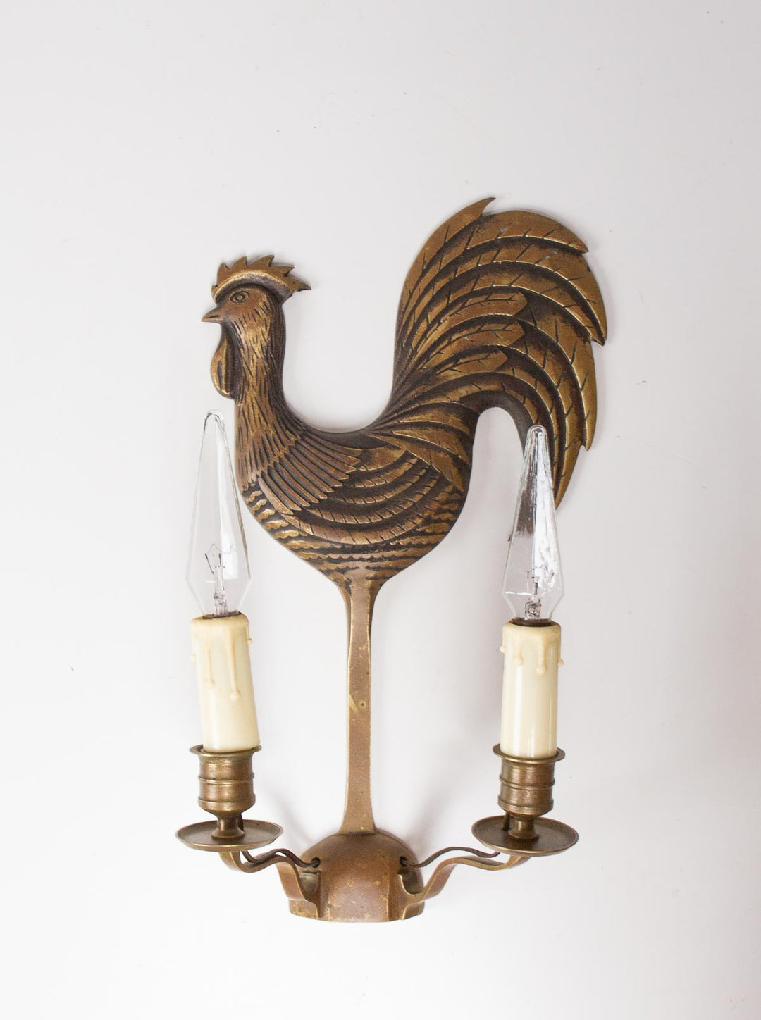 Antiguo aplique de pared francés "gallo" bronce c. 1950s (39 cm)