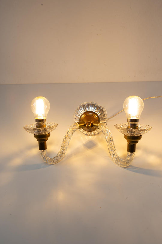 Aplique francés cristal y latón dos brazos c. 1950s