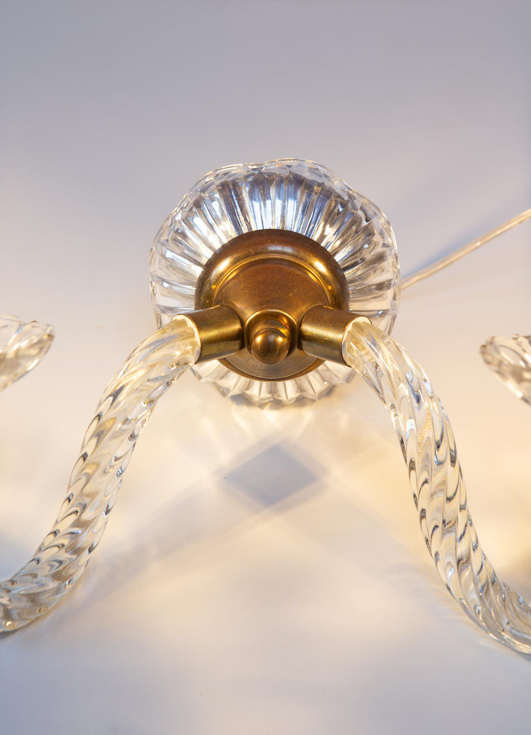 Aplique francés cristal y latón dos brazos c. 1950s