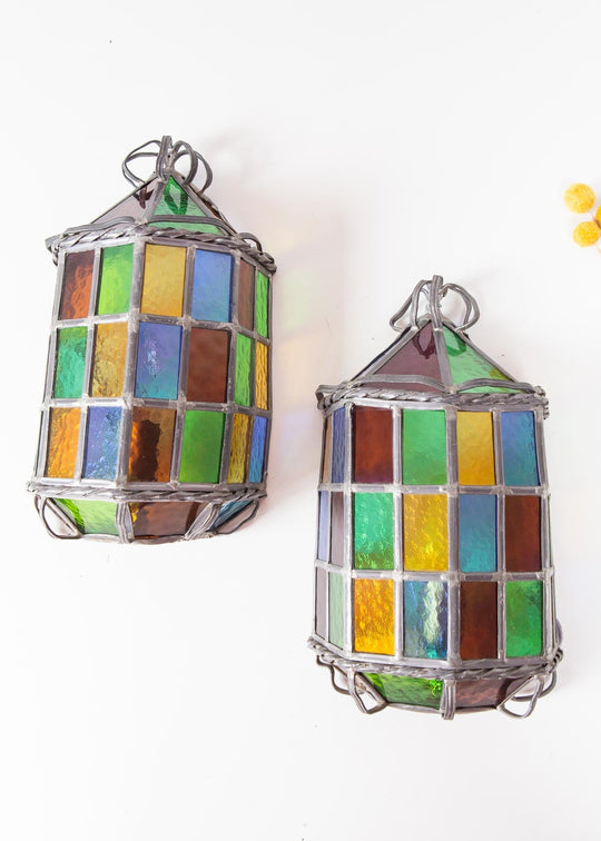 Pareja apliques estilo vidriera plomo y cristal colores c. 1970s