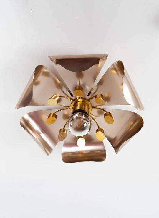 Plafón o aplique "flor" aluminio y latón estilo space age c. 1980s (36 cm)