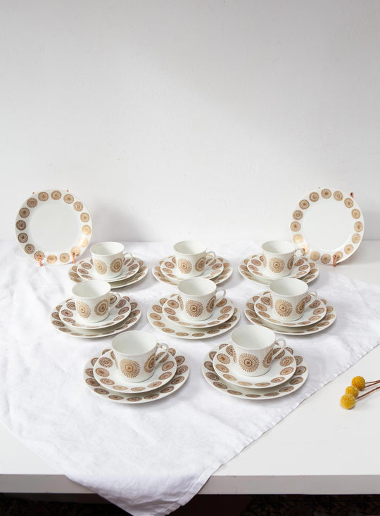 Juegos de café y postre noruegos Porsgrunds oro fino 1969 (8 DISPONIBLES)