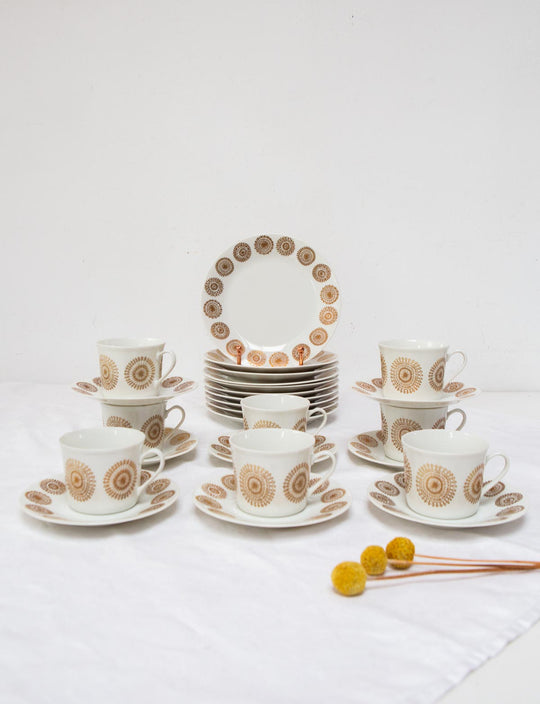 Juegos de café y postre noruegos Porsgrunds oro fino 1969 (8 DISPONIBLES)