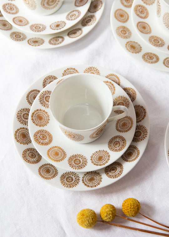 Juegos de café y postre noruegos Porsgrunds oro fino 1969 (8 DISPONIBLES)