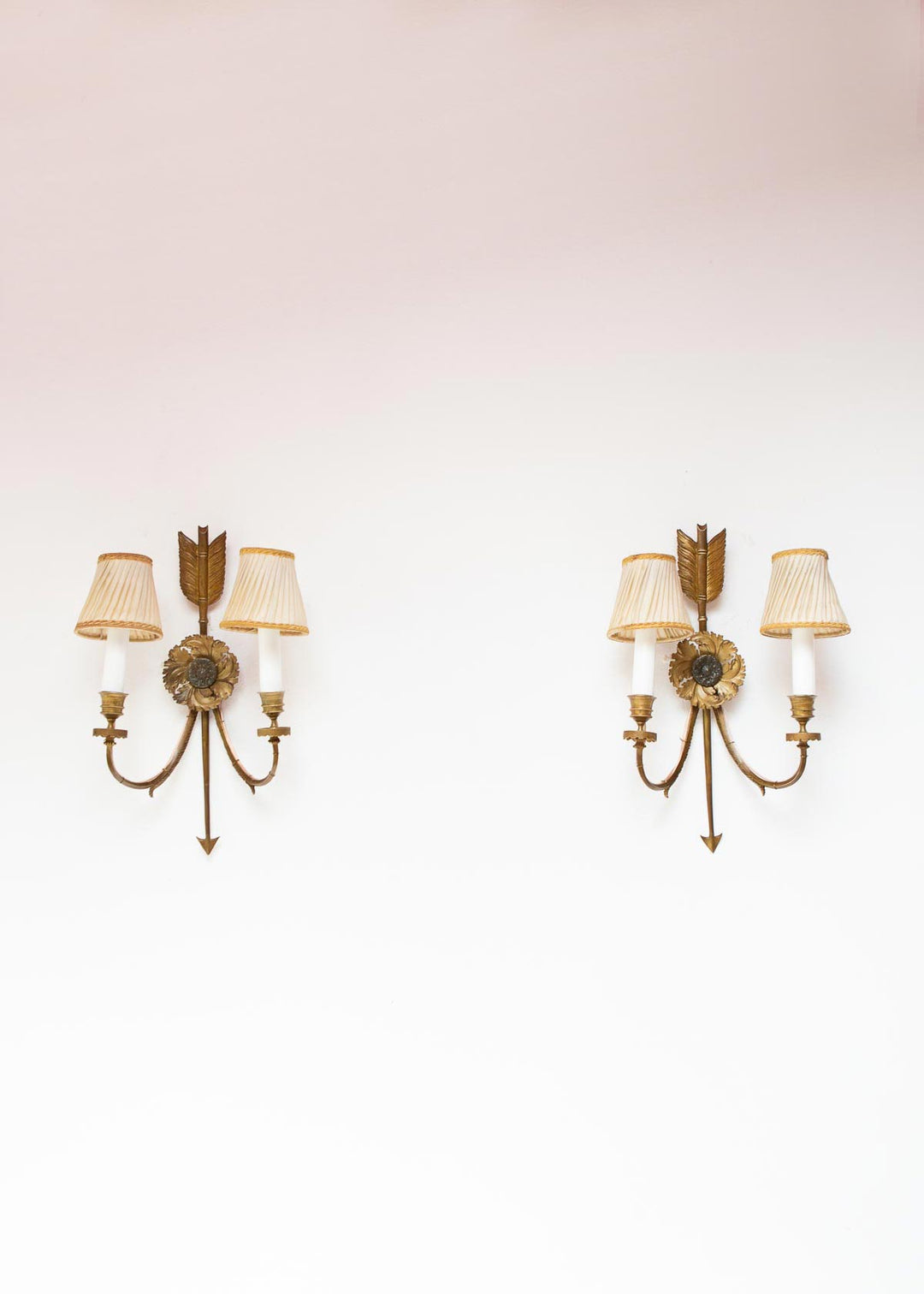 Pareja grandes apliques franceses estilo Imperio flecha s. XIX (42 cm)