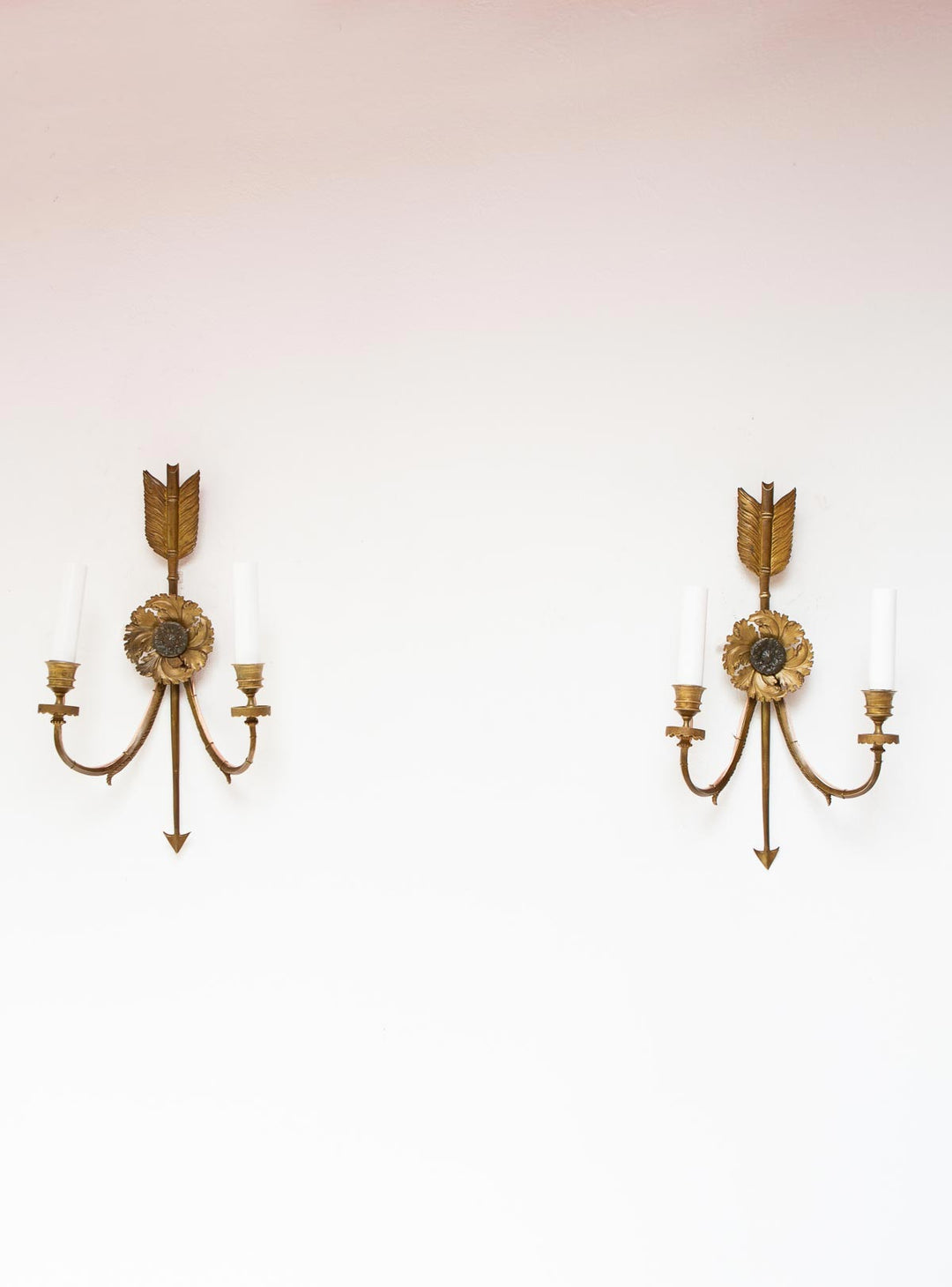 Pareja grandes apliques franceses estilo Imperio flecha s. XIX (42 cm)