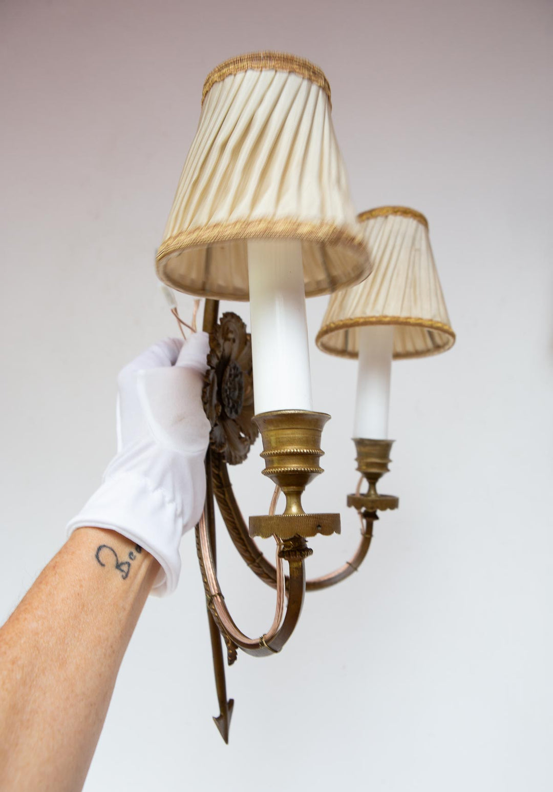 Pareja grandes apliques franceses estilo Imperio flecha s. XIX (42 cm)