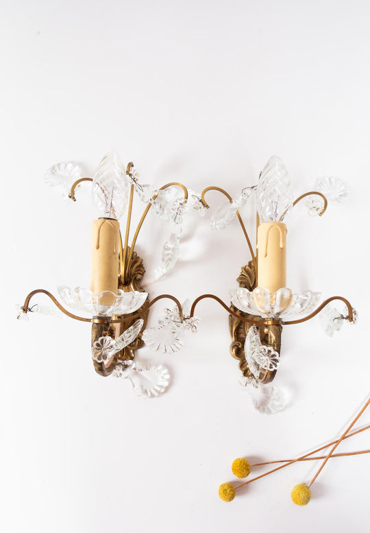 Pareja apliques franceses bronce, latón y cristal c. 1960s