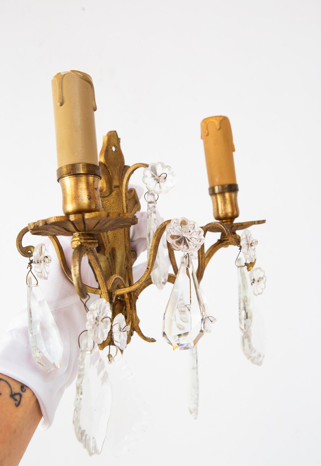 Pareja antiguos apliques franceses bronce dorado y cristales c. 1950